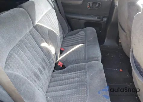 2000 Chevrolet Blazer Ls from USA, damaged, VIN 1GNDT13W6Y2158364